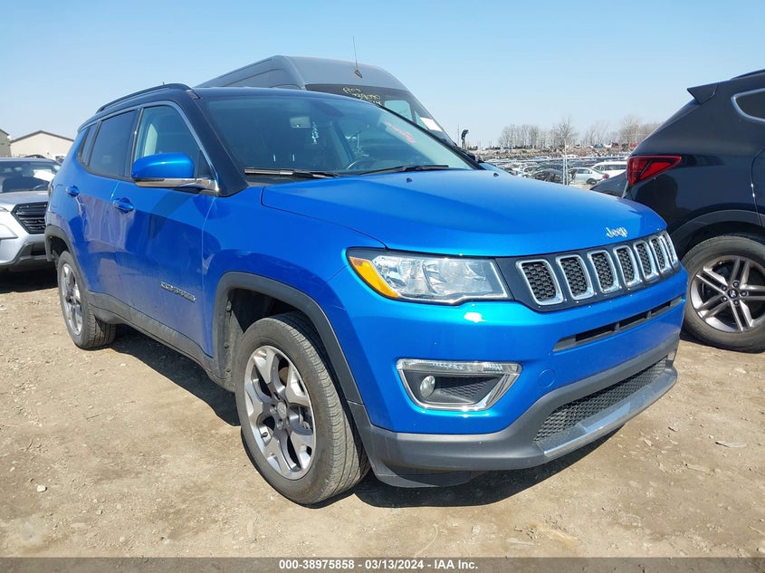 VIN 3C4NJDCB8KT842632 2019 JEEP COMPASS LIMITED 4X4