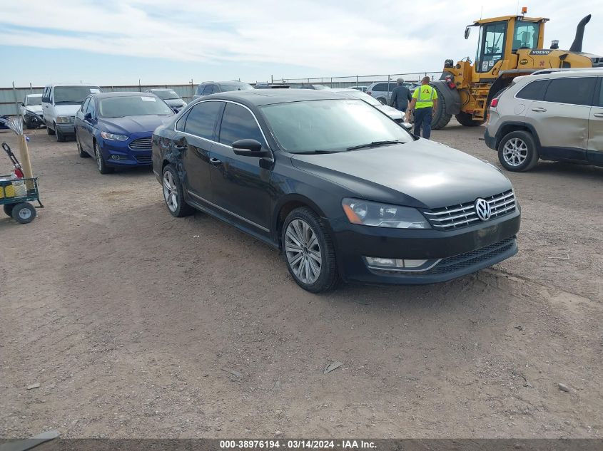 2015 VOLKSWAGEN PASSAT SEL - 1VWCV7A33FC001633