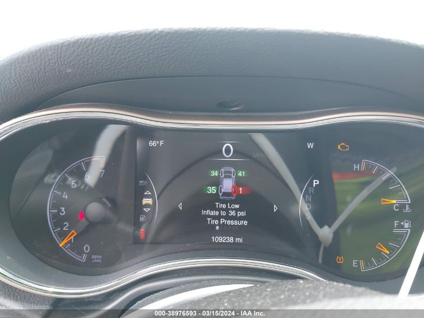 2015 Jeep Grand Cherokee Limited VIN: 1C4RJEBGXFC903498 Lot: 38976593