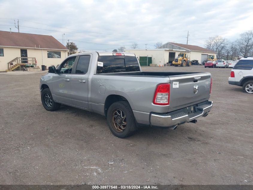 2019 Ram 1500 Big Horn/Lone Star Quad Cab 4X4 6'4 Box VIN: 1C6SRFBT0KN589704 Lot: 38977548