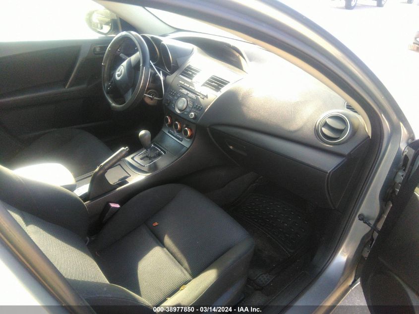 JM1BL1UF6B1413221 | 2011 MAZDA MAZDA3