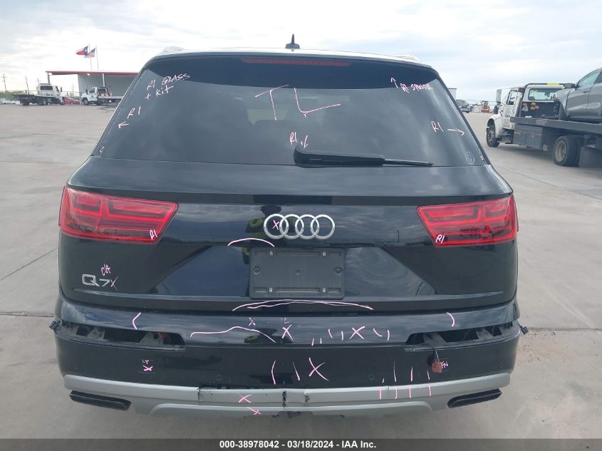 WA1VAAF70KD017738 2019 Audi Q7 55 Premium