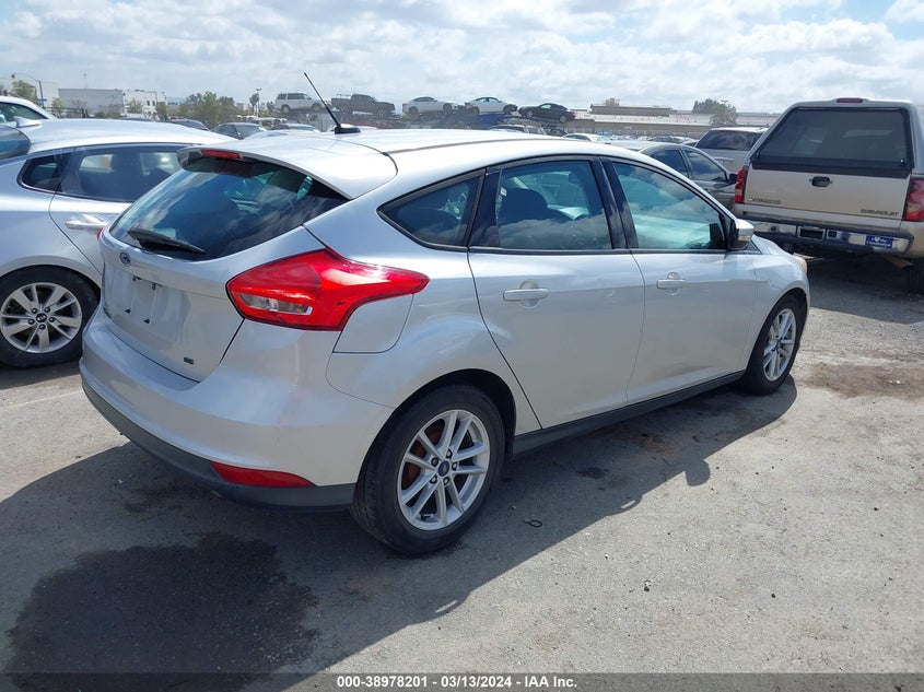 VIN 1FADP3K22HL216591 2017 FORD FOCUS SE