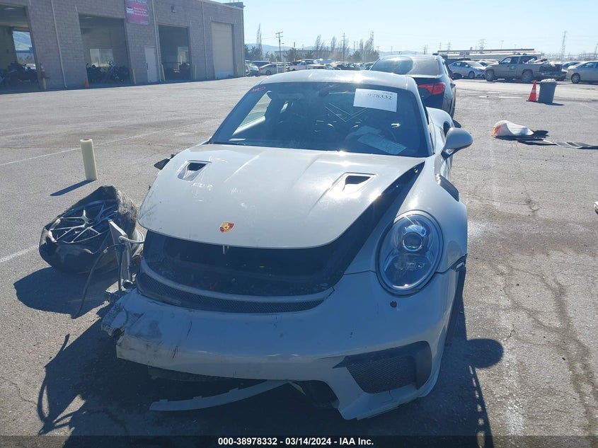 VIN WP0AF2A94KS164936 2019 PORSCHE 911 GT3 RS