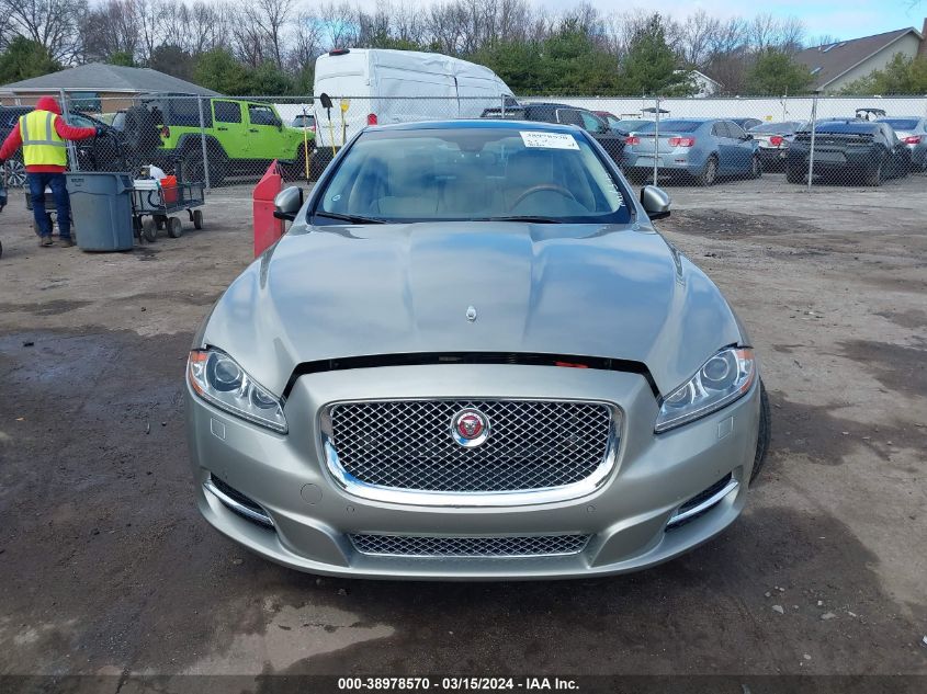 2013 Jaguar Xj VIN: SAJWJ1CD7D8V48971 Lot: 38978570