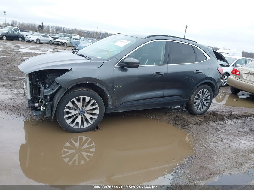 VIN 1FMCU9J97LUB20020 2020 FORD ESCAPE TITANIUM