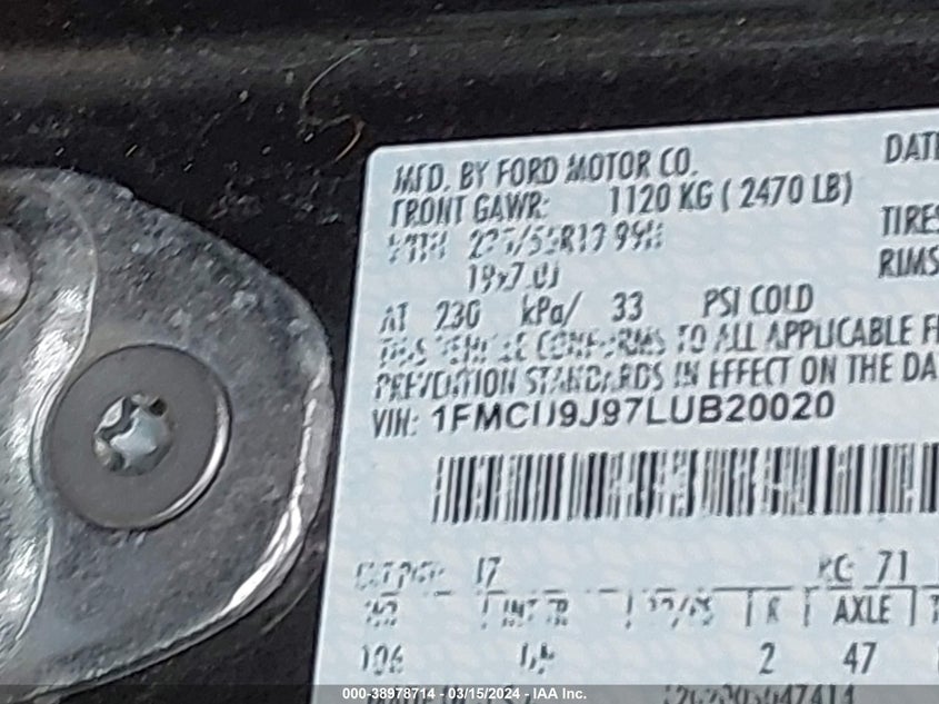 VIN 1FMCU9J97LUB20020 2020 FORD ESCAPE TITANIUM