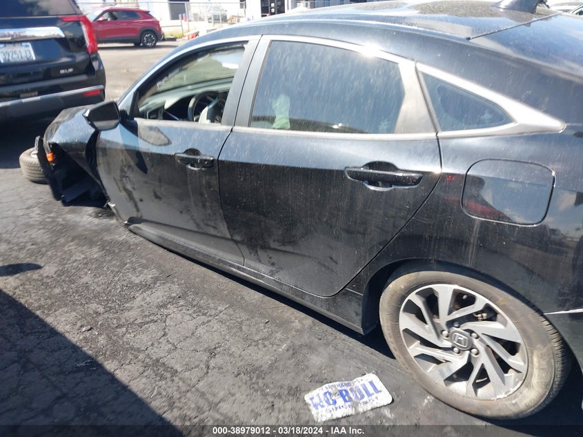 VIN 2HGFC2F78JH529549 2018 HONDA CIVIC EX