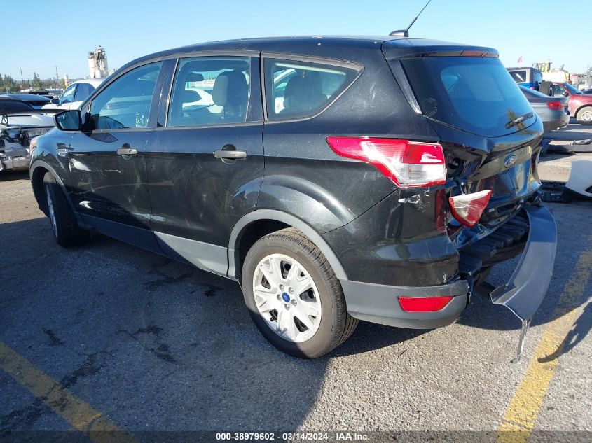 2015 Ford Escape S VIN: 1FMCU0F78FUB19725 Lot: 38979602