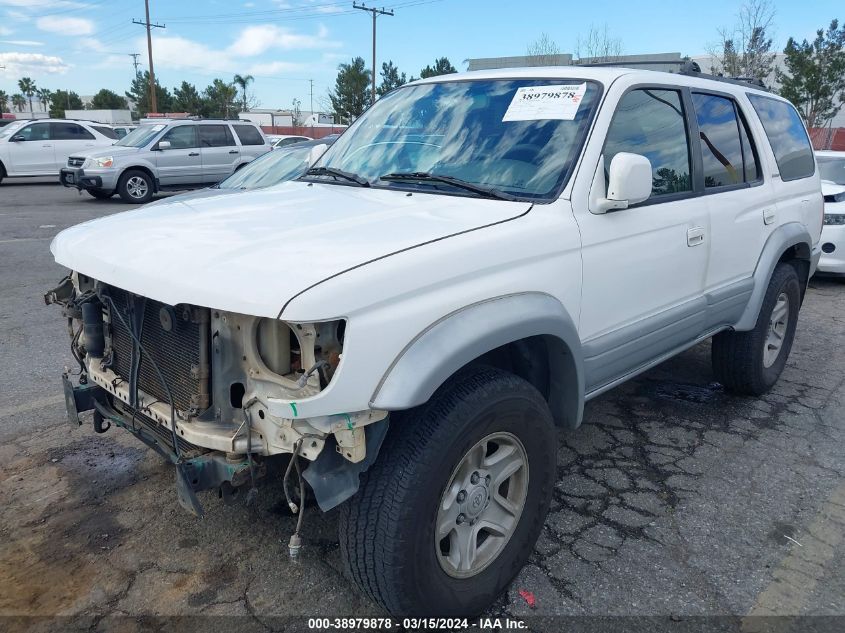 2000 Toyota 4Runner Limited V6 VIN: JT3GN87RXY0147607 Lot: 38979878