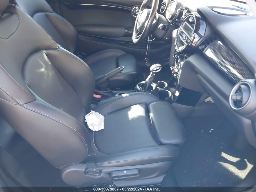 2015 Mini Hardtop Cooper S VIN: WMWXP7C53F2A36269 Lot: 38979887