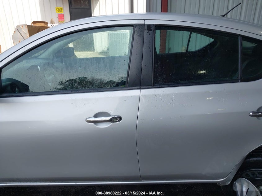 2017 NISSAN VERSA 1.6 SV - 3N1CN7AP3HL875755