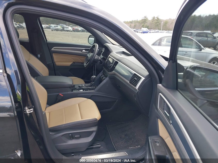 VIN 1V2BE2CA4MC201803 2021 VOLKSWAGEN ATLAS CROSS SPORT 3.6L V6 SEL