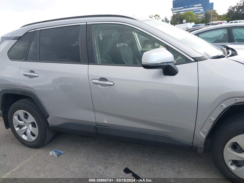2021 TOYOTA RAV4 LE - JTMK1RFV9MD069698