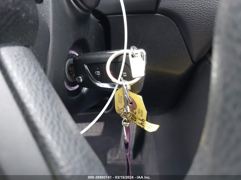 2021 TOYOTA RAV4 LE - JTMK1RFV9MD069698