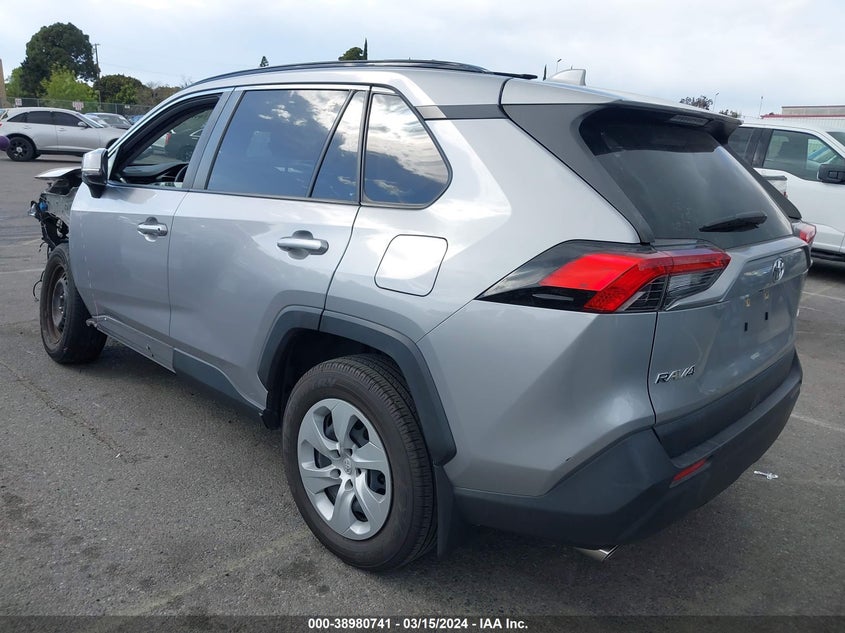 2021 TOYOTA RAV4 LE - JTMK1RFV9MD069698
