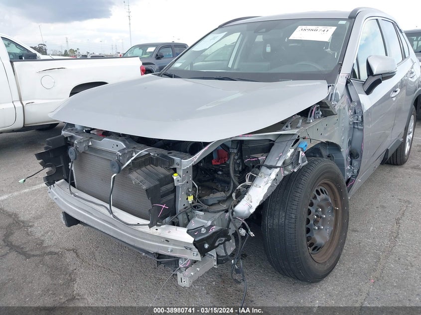 2021 TOYOTA RAV4 LE - JTMK1RFV9MD069698