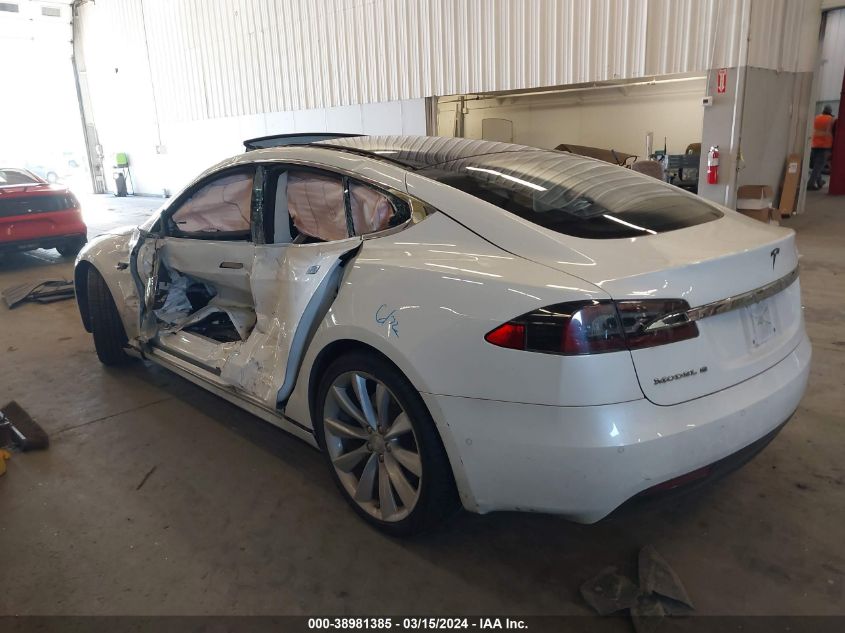 2016 Tesla Model S 60D/70D/75D/85D/90D VIN: 5YJSA1E25GF166869 Lot: 38981385