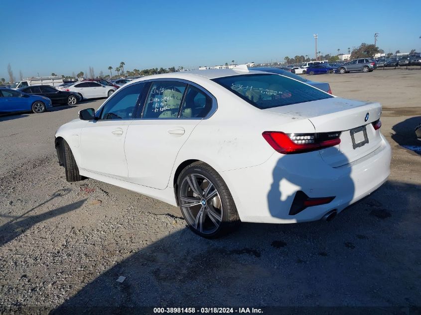 2021 BMW 3 Series 330E VIN: 3MW5P7J03M8C02882 Lot: 38981458