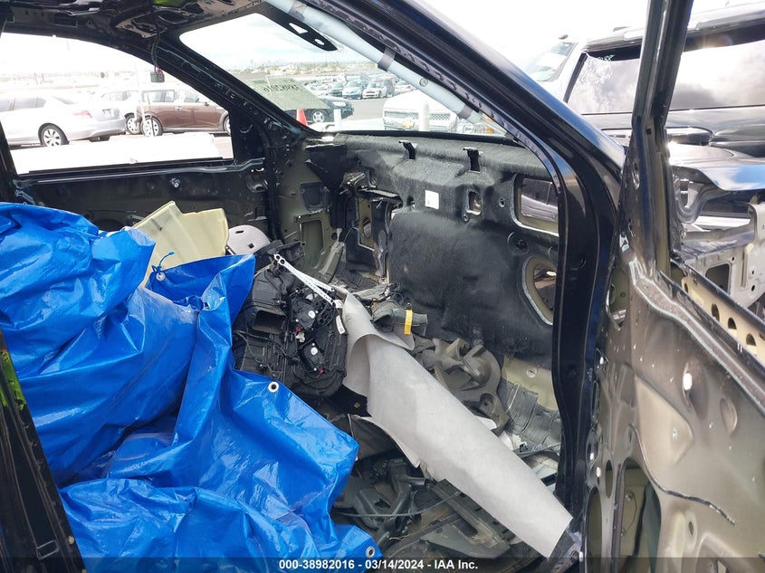 2022 CHEVROLET TAHOE 4WD HIGH COUNTRY - 1GNSKTKL9NR239911