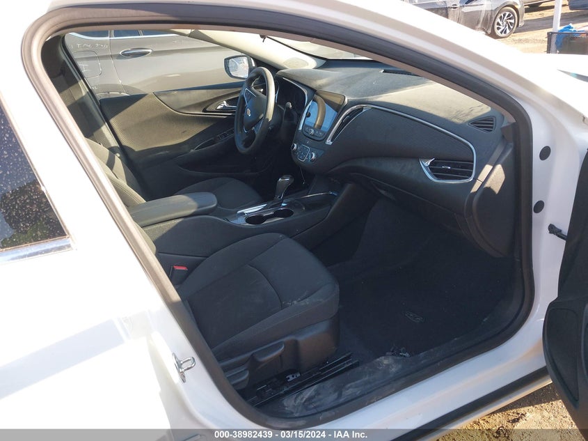 2019 CHEVROLET MALIBU LT - 1G1ZD5ST1KF166908