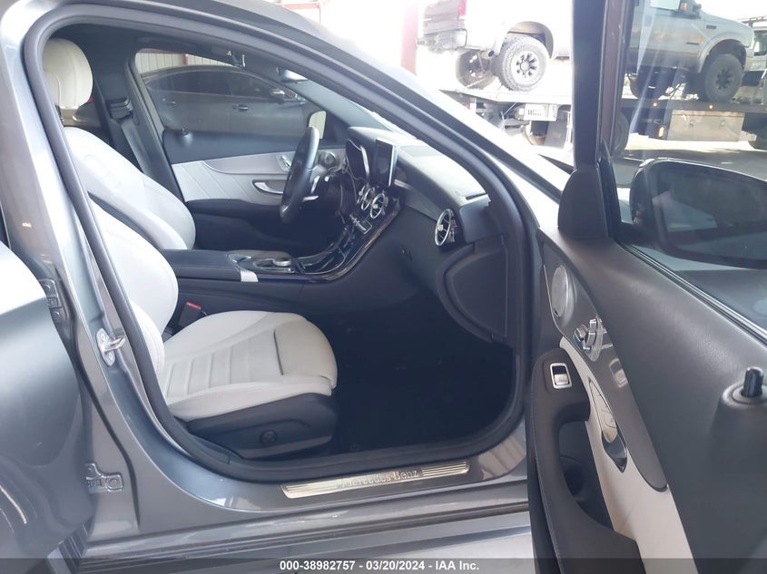 2018 MERCEDES-BENZ C 300 - 55SWF4JBXJU246541
