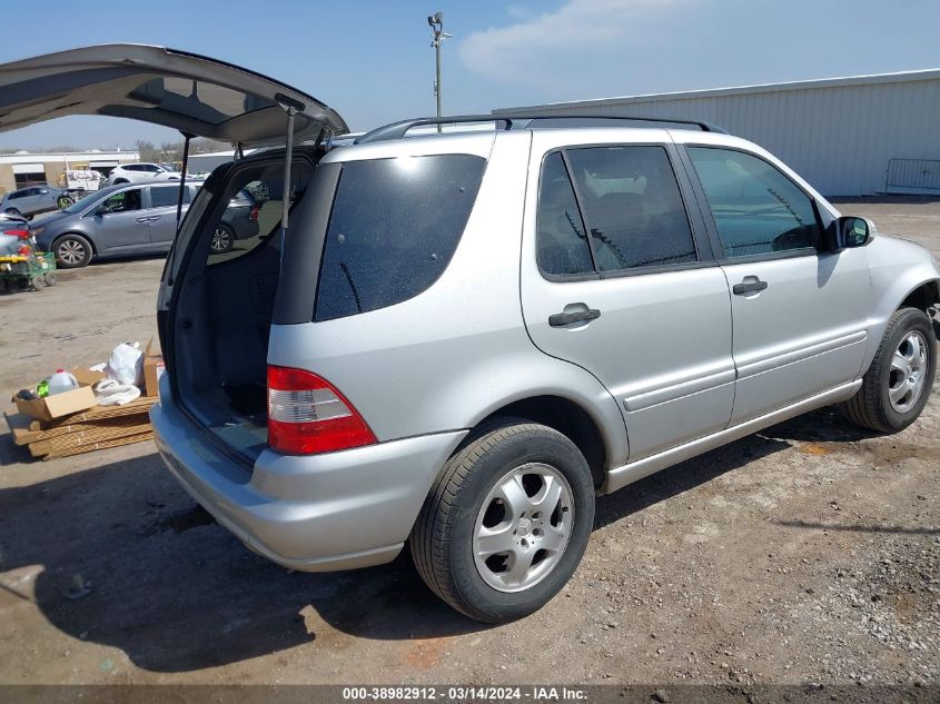 4JGAB54E82A347151 2002 Mercedes-Benz Ml 320