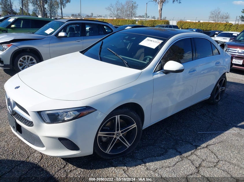 2019 Mercedes-Benz A 220 VIN: WDD3G4EB3KW000610 Lot: 38983222