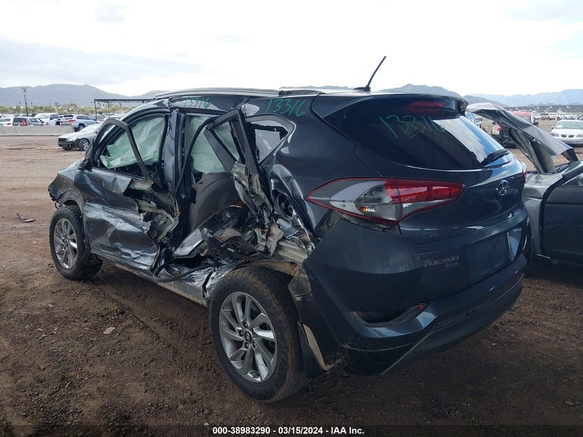 2016 HYUNDAI TUCSON LIMITED/SPORT AND ECO/SE - KM8J33A28GU230073