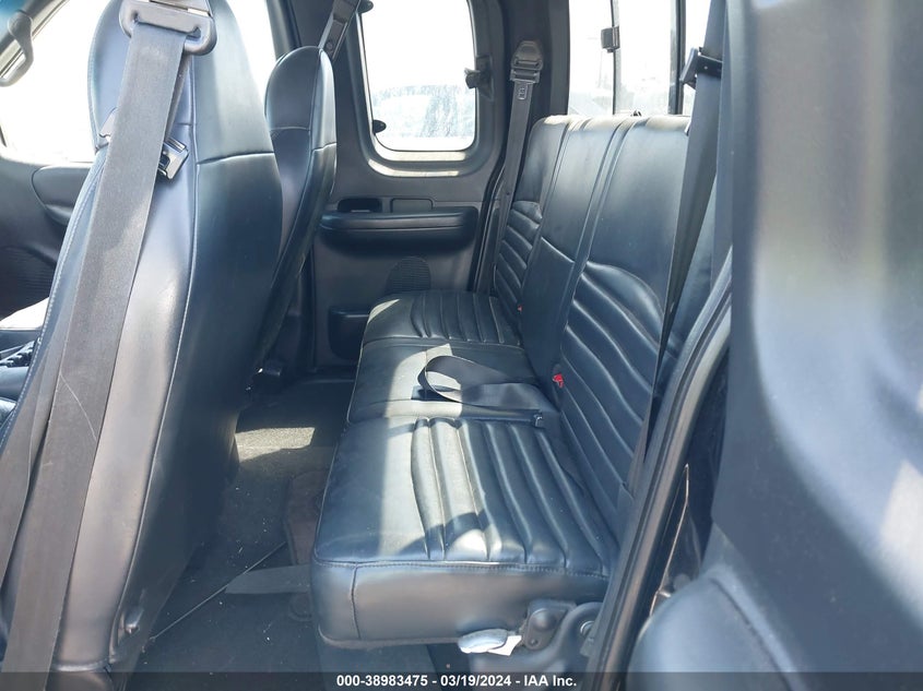 2FTRX07L7YCB15850 2000 FORD F-150 photo no. 8