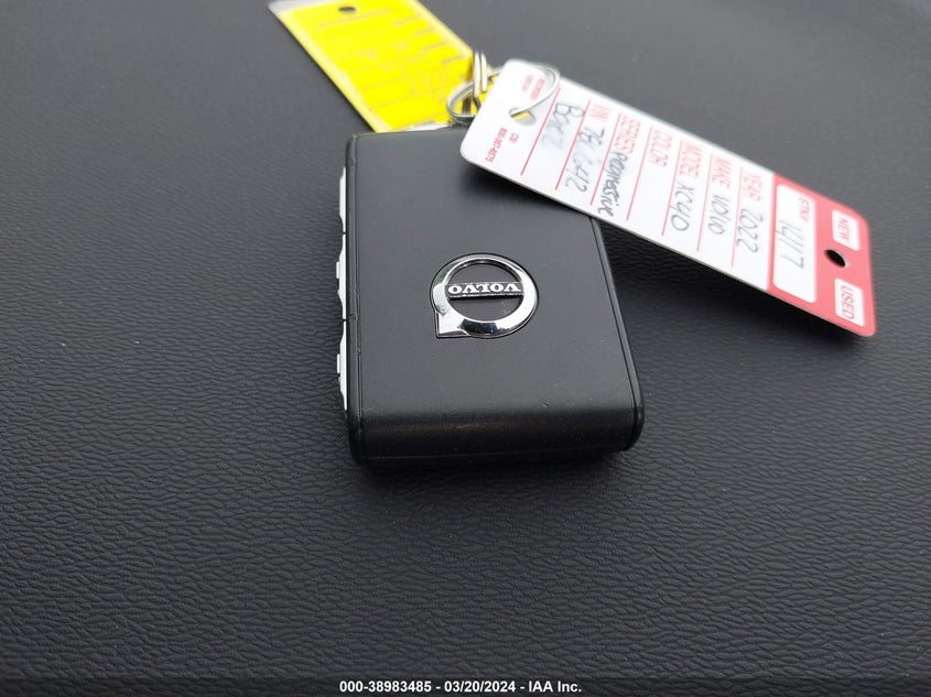 2022 VOLVO XC40 T5 MOMENTUM YV4162UK7N2786642