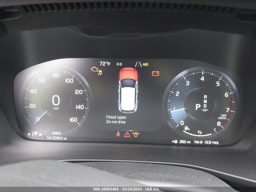 2022 VOLVO XC40 T5 MOMENTUM YV4162UK7N2786642