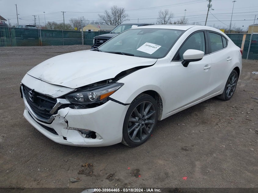 VIN 3MZBN1V32JM212543 2018 MAZDA MAZDA3 TOURING