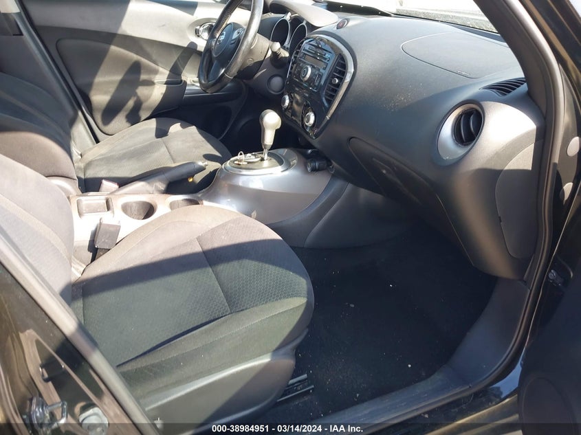 2011 Nissan Juke Sv VIN: JN8AF5MR6BT017271 Lot: 38984951