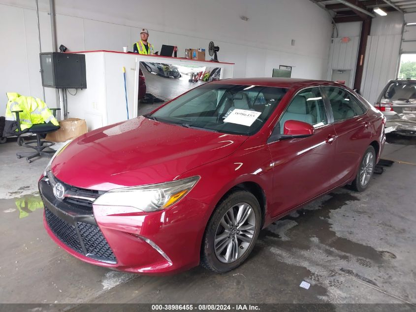 4T1BF1FK4HU726711 2017 TOYOTA CAMRY - Image 2