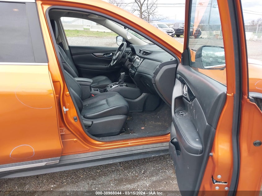 2017 NISSAN ROGUE SL - JN8AT2MT0HW398450