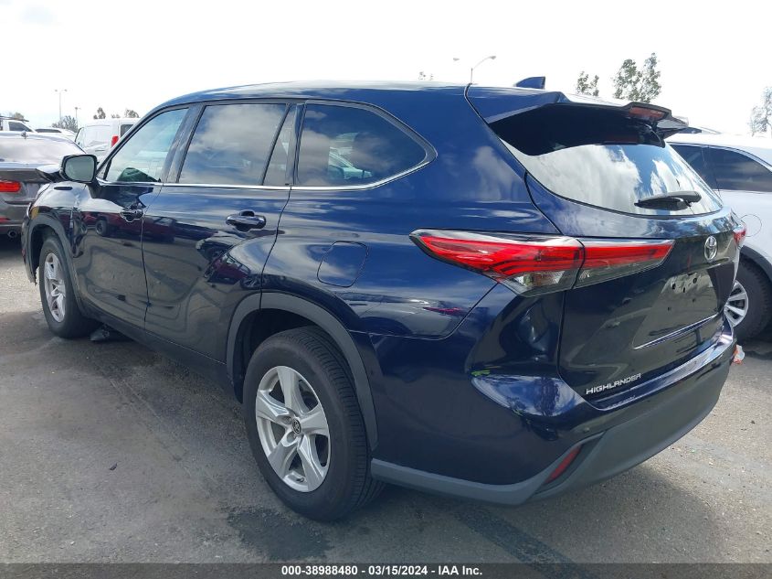 5TDZZRAH6MS516775 2021 Toyota Highlander Le