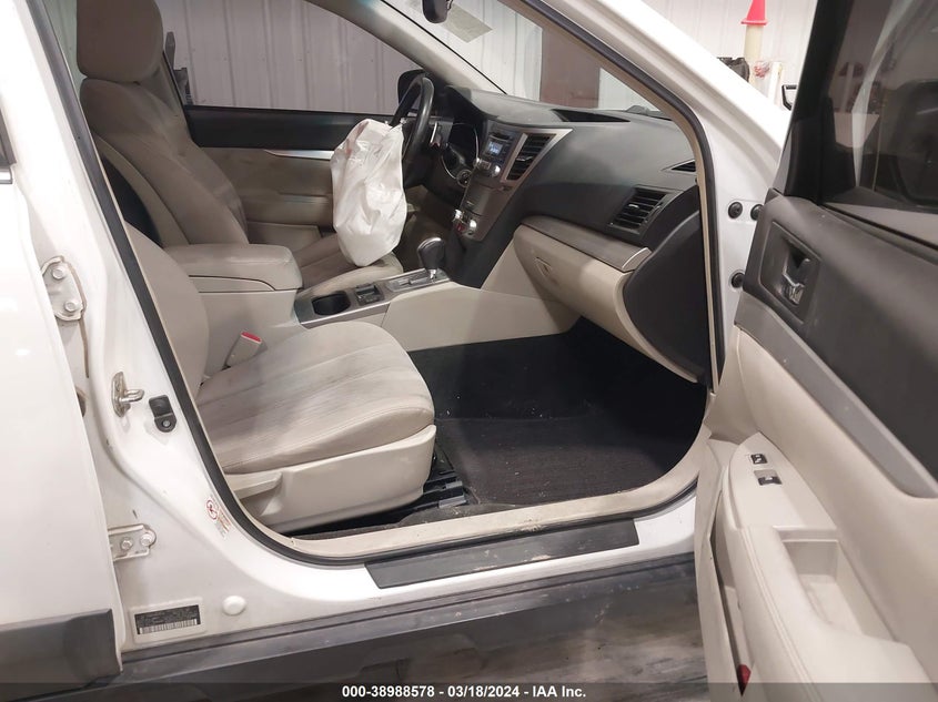 2013 SUBARU OUTBACK 2.5I PREMIUM - 4S4BRCCCAD3207726