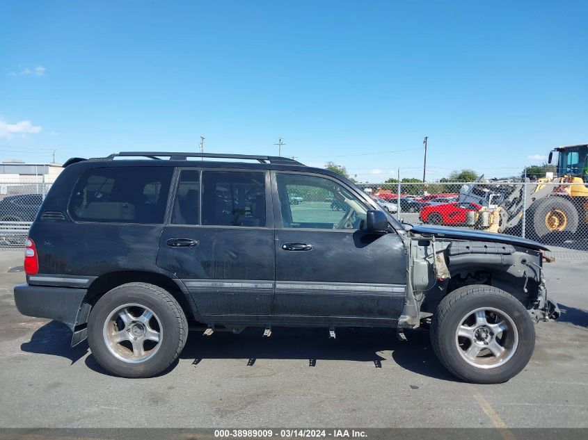 JTEHT05J052068107 2005 Toyota Land Cruiser V8