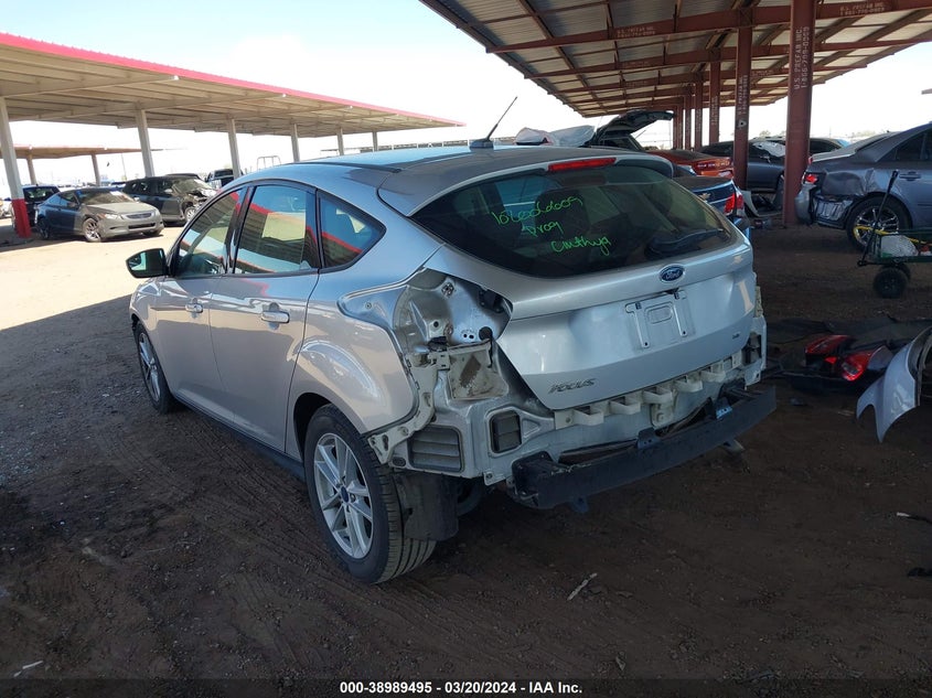 VIN 1FADP3K26JL326923 2018 FORD FOCUS SE