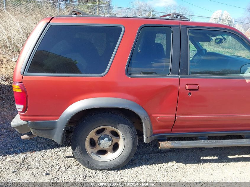 1999 Ford Explorer Sport VIN: 1FMCU24X5XUB16040 Lot: 38989769