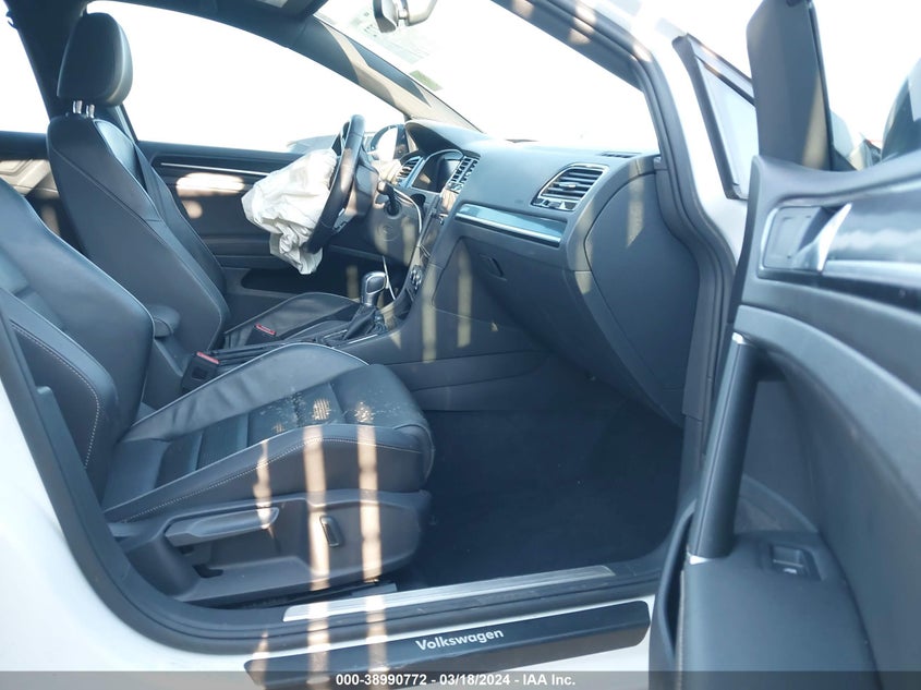2018 VOLKSWAGEN GOLF R - WVWVF7AU4JW119277