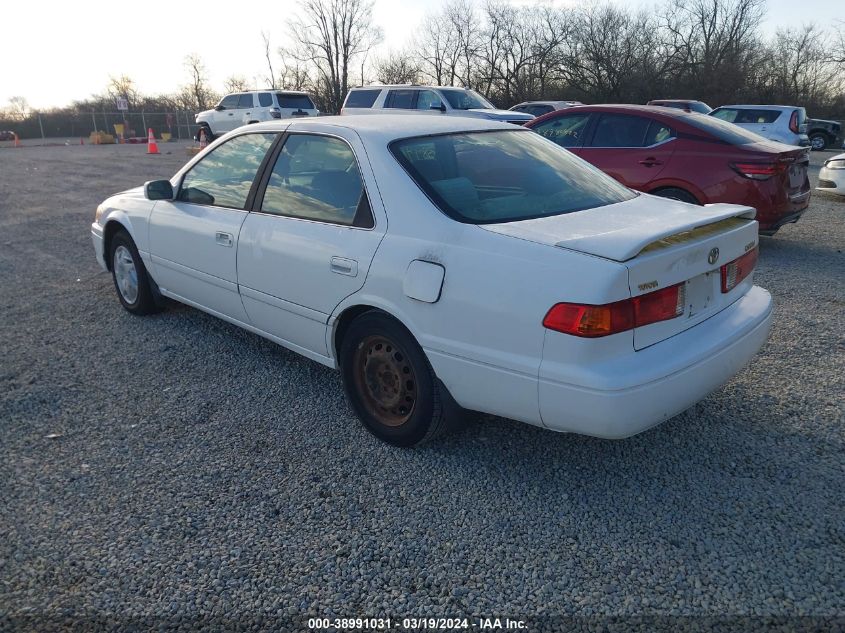 4T1BG22KXYU927991 | 2000 TOYOTA CAMRY