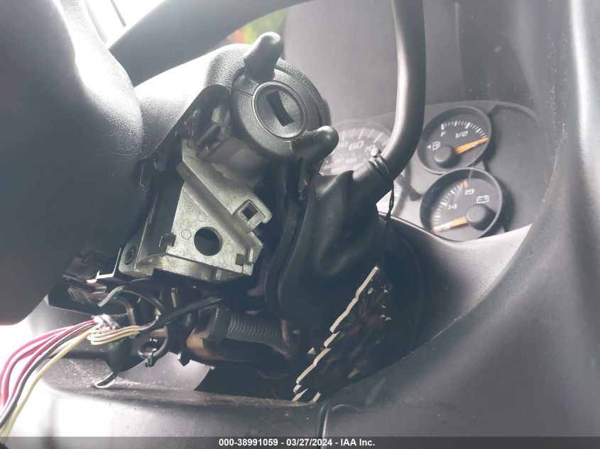 2005 Chevrolet Express VIN: 1GAHG35U851186537 Lot: 38991059