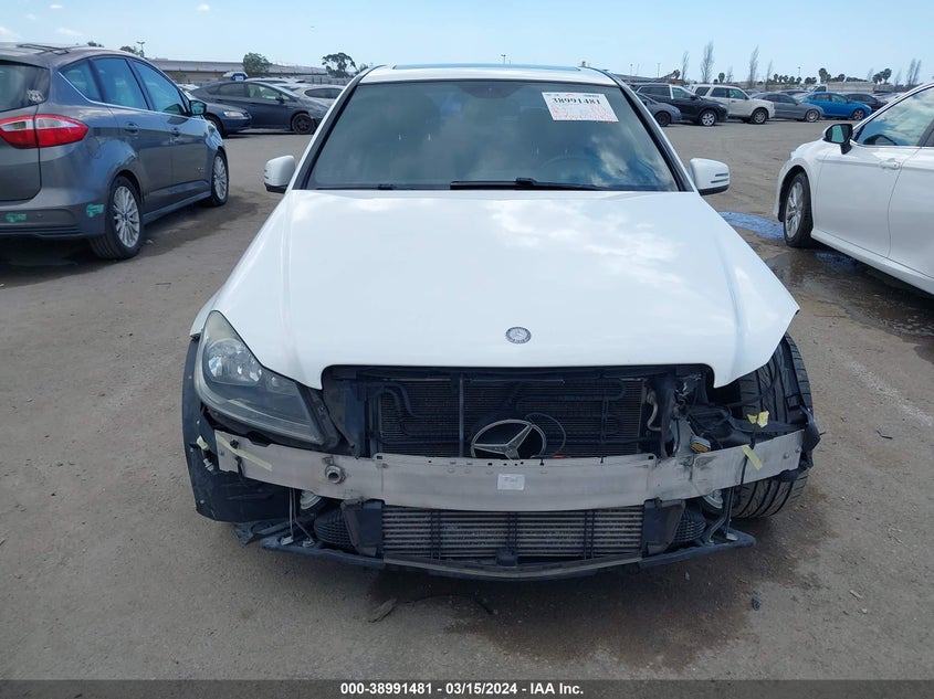 2014 MERCEDES-BENZ C-CLASS VIN: WDDGF4HB6EA965561