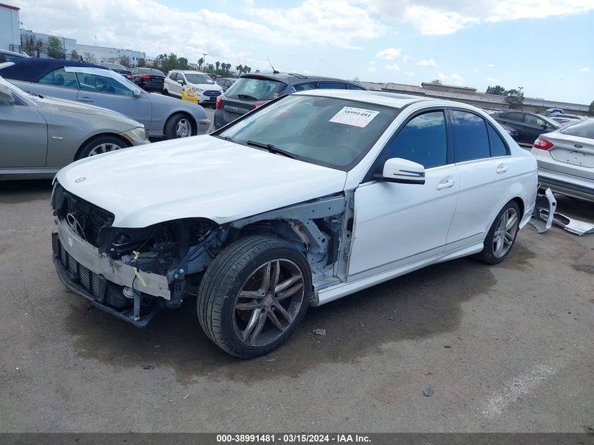 2014 MERCEDES-BENZ C-CLASS VIN: WDDGF4HB6EA965561