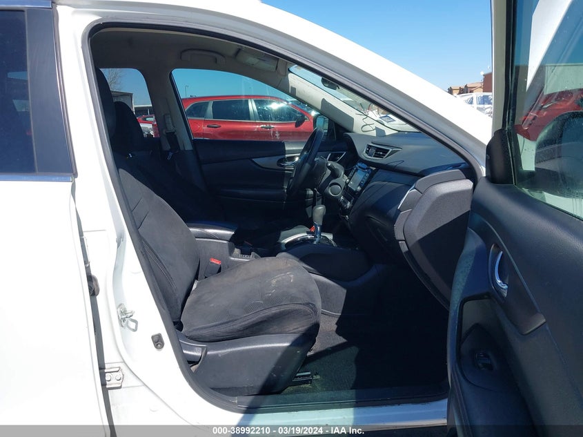 2016 NISSAN ROGUE S/SL/SV - 5N1AT2MT8GC892353