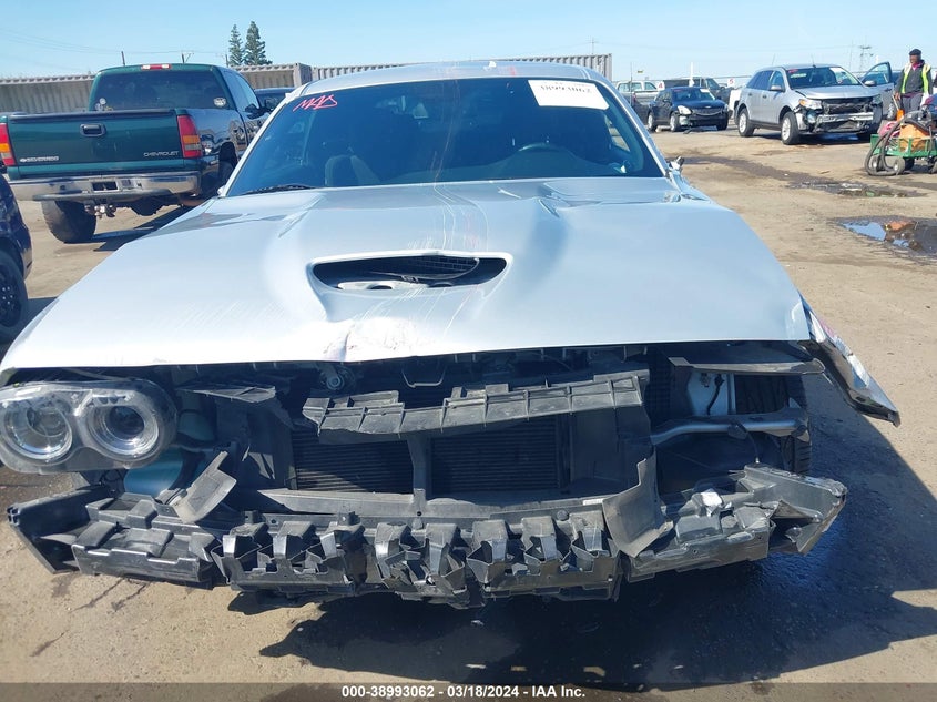 VIN 2C3CDZJG6LH196709 2020 DODGE CHALLENGER GT