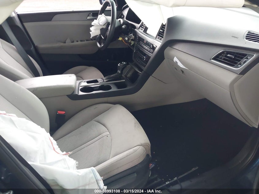 VIN 5NPE24AF9HH561564 2017 HYUNDAI SONATA SE