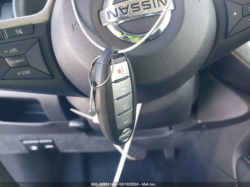 VIN 3N1CP5CV8LL524021 2020 NISSAN KICKS SV